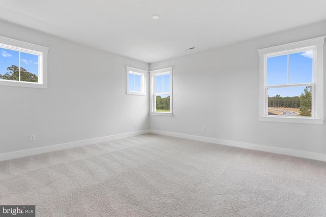 2484 SCOTCH BONNET DR, Winchester, VA 22603