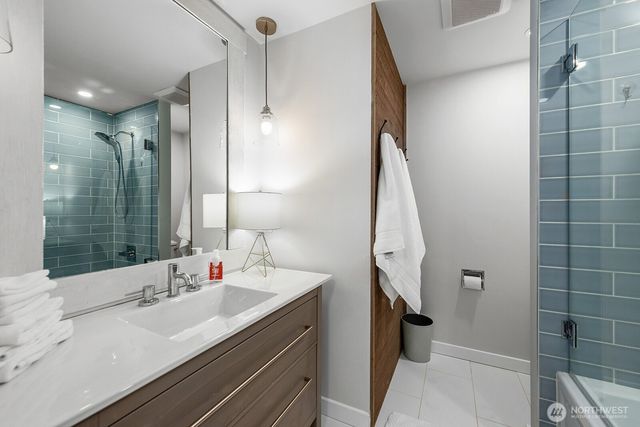 3604 SW Thistle Street, Seattle, WA 98126