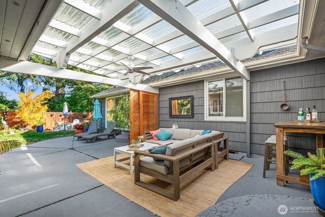 3604 SW Thistle Street, Seattle, WA 98126
