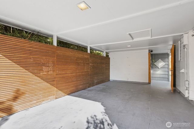 3604 SW Thistle Street, Seattle, WA 98126