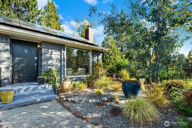 3604 SW Thistle Street, Seattle, WA 98126