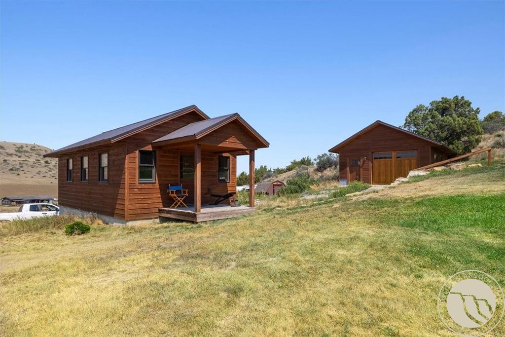 618 Grove Creek Rd, Absarokee, MT 59001 photo 3