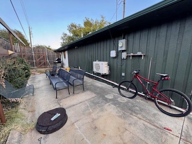 2849 Millwood Circle, Farmers Branch, TX 75234
