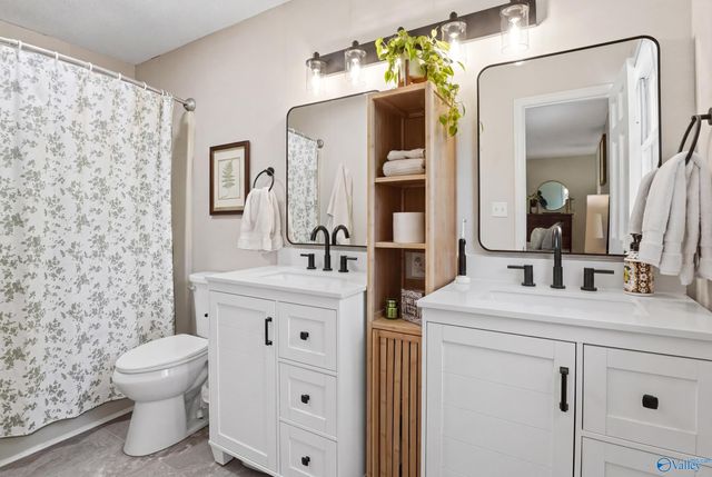 5802 Fortune Drive, Huntsville, AL 35811