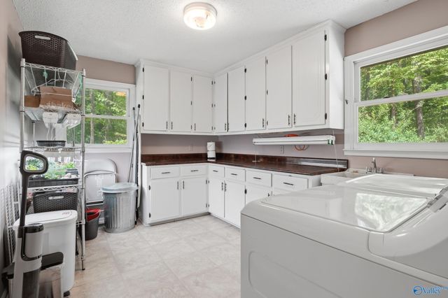 5802 Fortune Drive, Huntsville, AL 35811