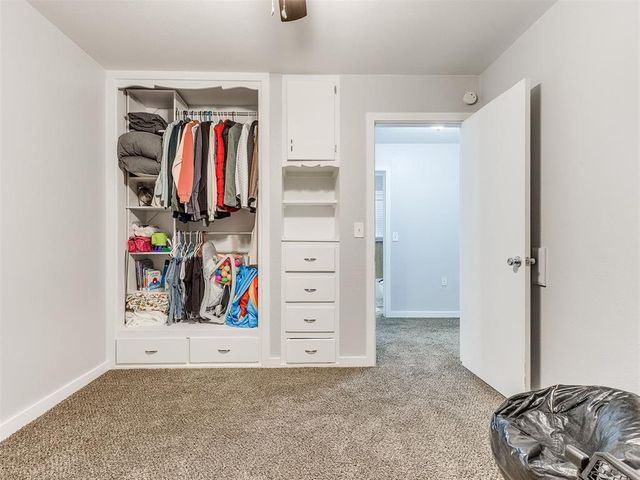 1000 N Locust Lane, Midwest City, OK 73110