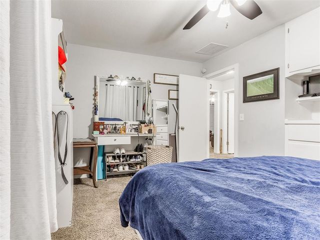 1000 N Locust Lane, Midwest City, OK 73110