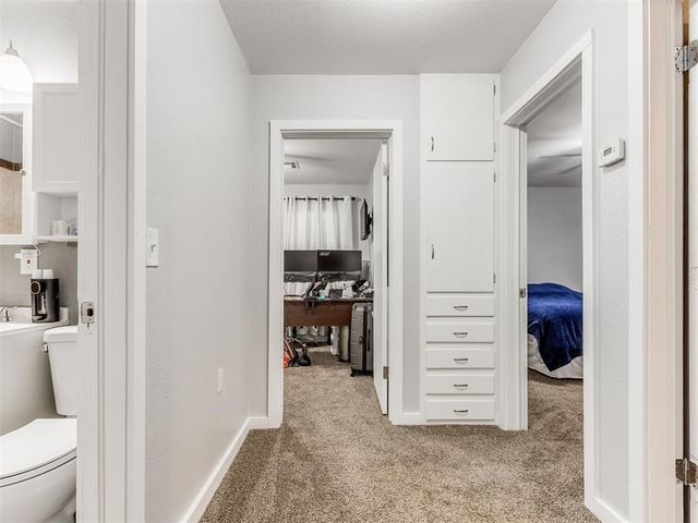 1000 N Locust Lane, Midwest City, OK 73110