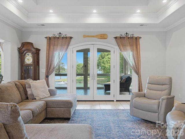 154 Quail Hollow Drive, Kings Mountain, NC 28086