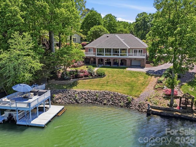 154 Quail Hollow Drive, Kings Mountain, NC 28086