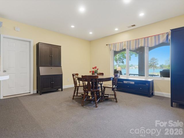 154 Quail Hollow Drive, Kings Mountain, NC 28086