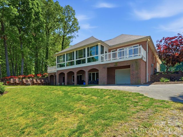 154 Quail Hollow Drive, Kings Mountain, NC 28086