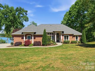154 Quail Hollow Drive, Kings Mountain, NC 28086