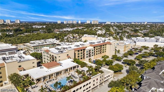 9115 Strada PL 5504, Naples, FL 34108