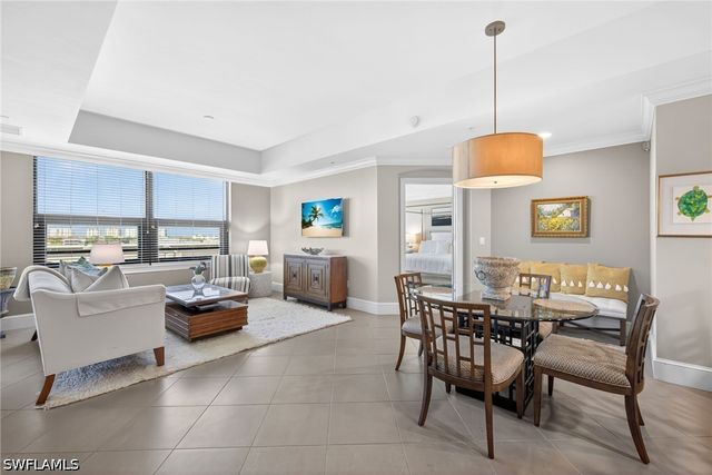 9115 Strada PL 5504, Naples, FL 34108
