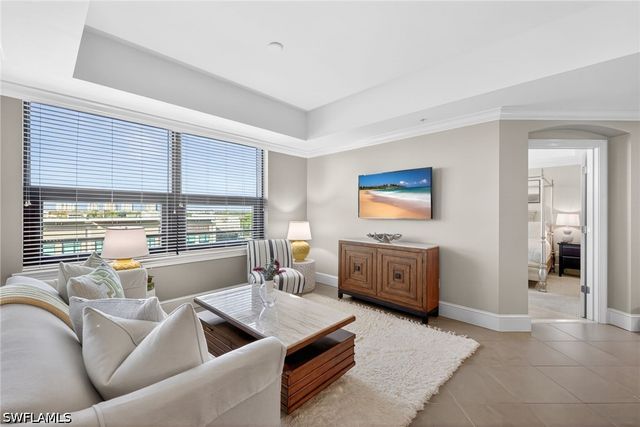 9115 Strada PL 5504, Naples, FL 34108