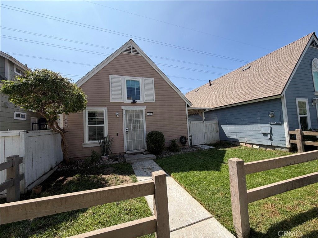 14515 Woodland 13, Fontana, CA 92337 — exterior