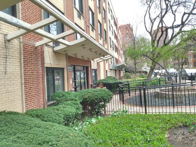 540 W Roscoe Street 486, Chicago, IL 60657