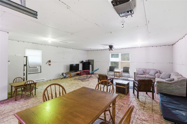 94482 Drive A, Lawton, MI 49065