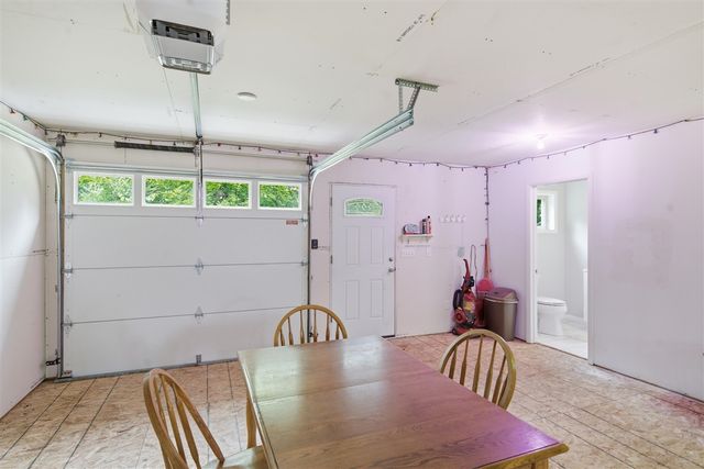 94482 Drive A, Lawton, MI 49065