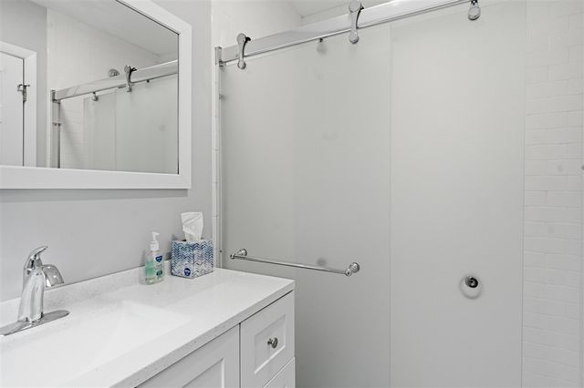 94482 Drive A, Lawton, MI 49065