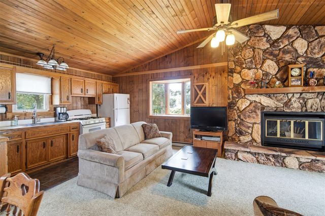 94482 Drive A, Lawton, MI 49065