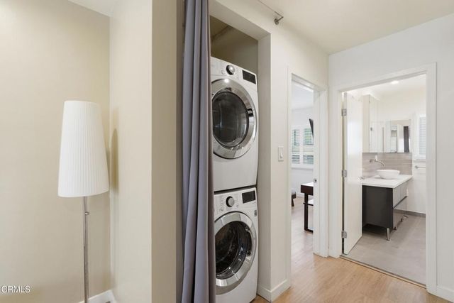 5236 Bellingham Avenue, Los Angeles, CA 91607