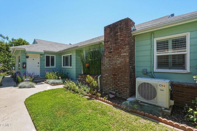 5236 Bellingham Avenue, Los Angeles, CA 91607