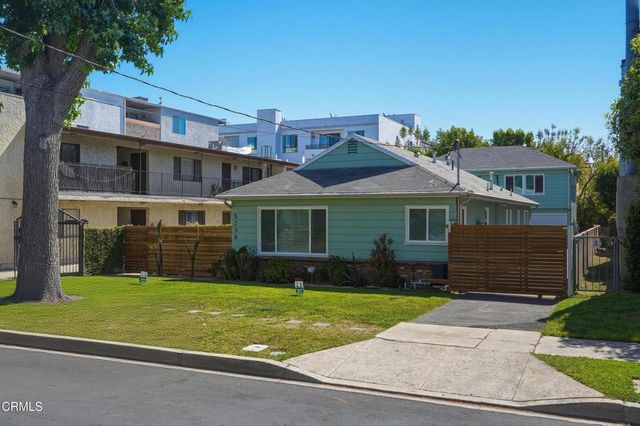 5236 Bellingham Avenue, Los Angeles, CA 91607