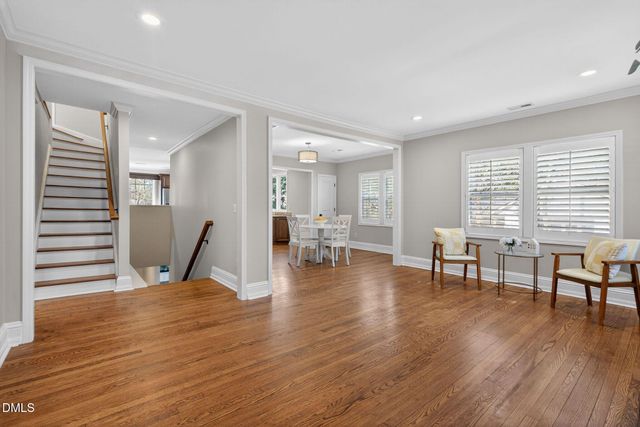 119 W Vernon Avenue, Wake Forest, NC 27587