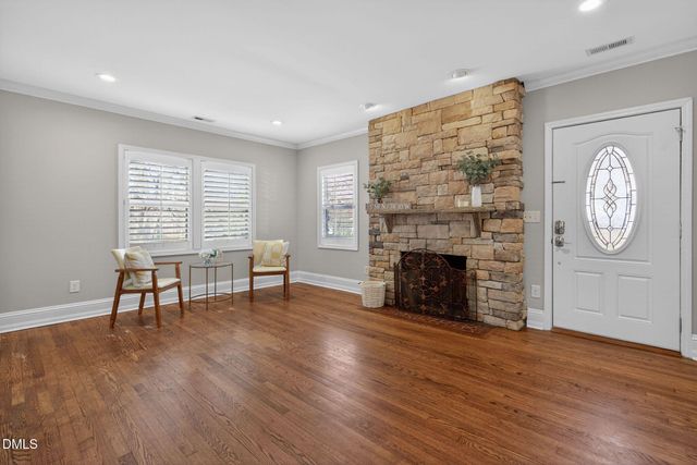 119 W Vernon Avenue, Wake Forest, NC 27587