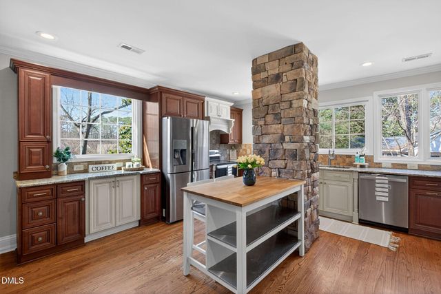 119 W Vernon Avenue, Wake Forest, NC 27587