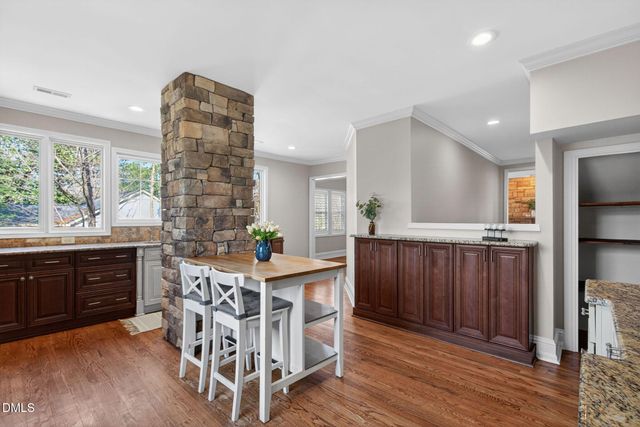 119 W Vernon Avenue, Wake Forest, NC 27587