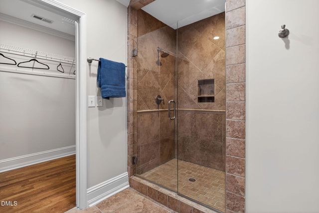 119 W Vernon Avenue, Wake Forest, NC 27587