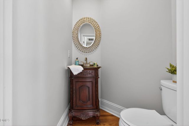 119 W Vernon Avenue, Wake Forest, NC 27587