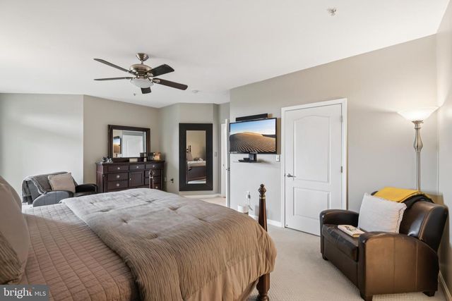 1621 LADUE CT #207, Woodbridge, VA 22191