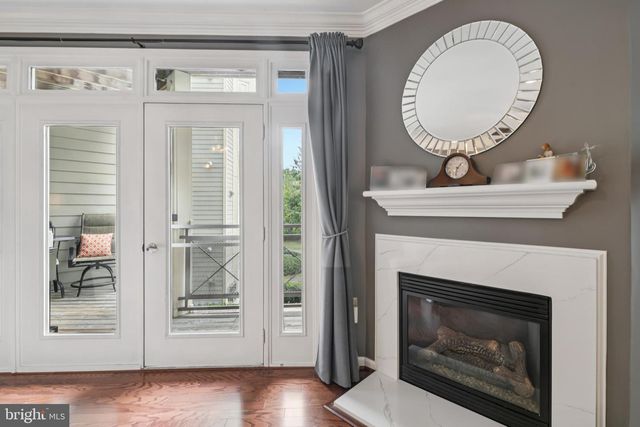 1621 LADUE CT #207, Woodbridge, VA 22191