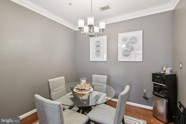 1621 LADUE CT #207, Woodbridge, VA 22191
