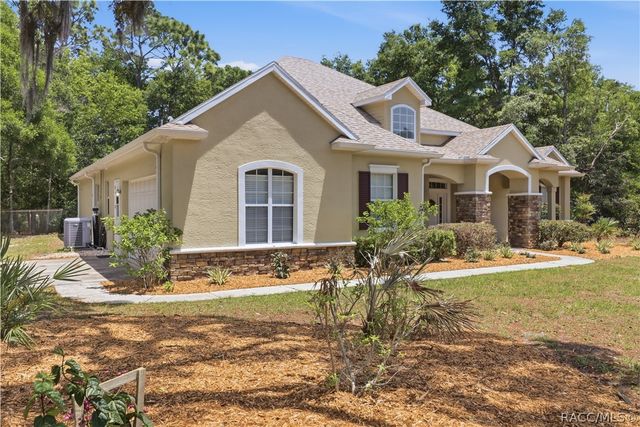 3759 N Boxelder Way, Beverly Hills, FL 34465