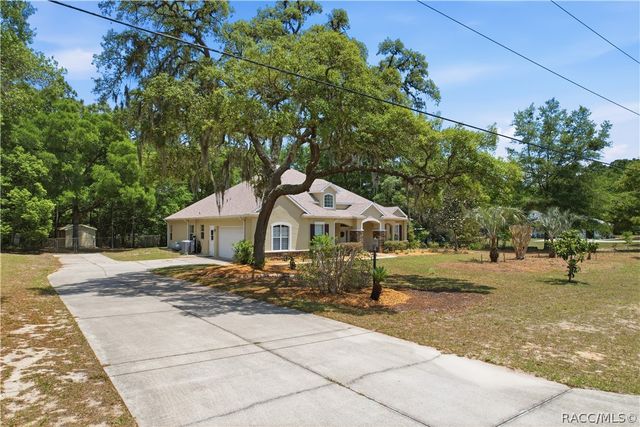 3759 N Boxelder Way, Beverly Hills, FL 34465