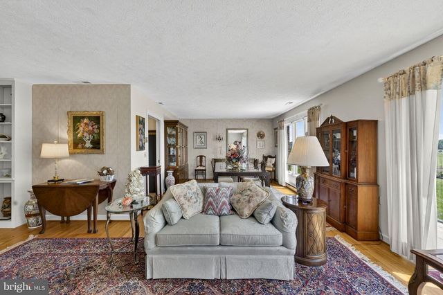 15669 OAKLAND RD, Reva, VA 22735