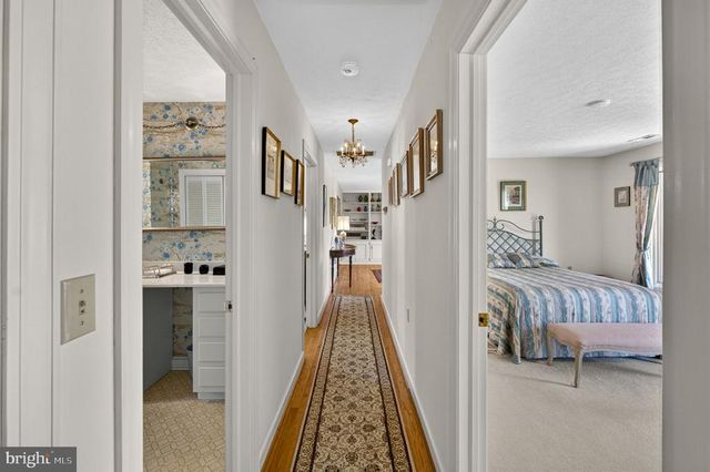 15669 OAKLAND RD, Reva, VA 22735