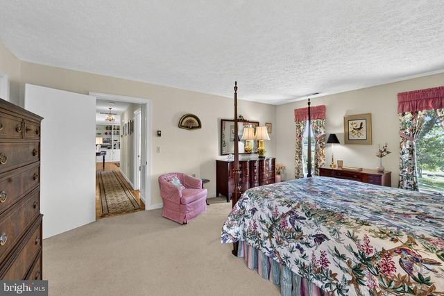 15669 OAKLAND RD, Reva, VA 22735