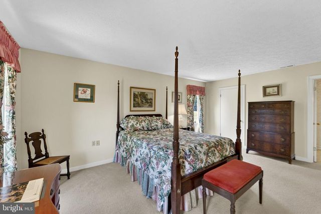 15669 OAKLAND RD, Reva, VA 22735