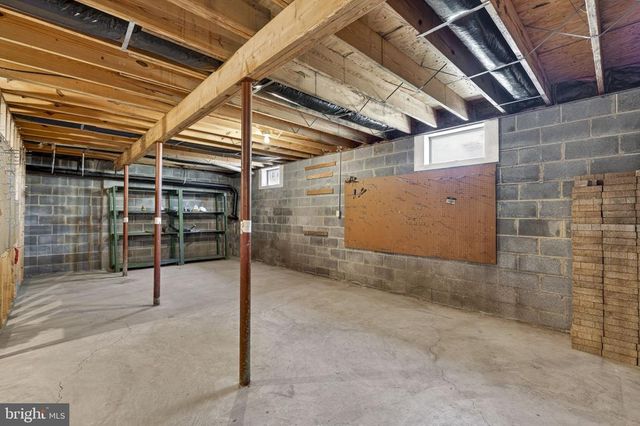 15669 OAKLAND RD, Reva, VA 22735
