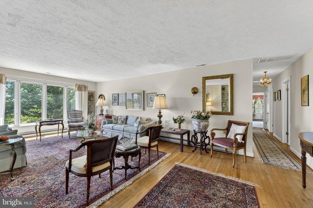 15669 OAKLAND RD, Reva, VA 22735