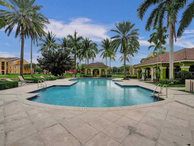 2351 W PRESERVE Way 303, Miramar, FL 33025