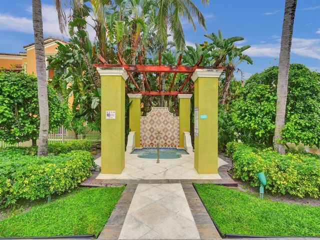 2351 W PRESERVE Way 303, Miramar, FL 33025