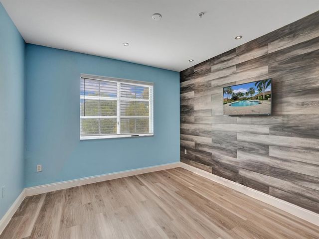 2351 W PRESERVE Way 303, Miramar, FL 33025