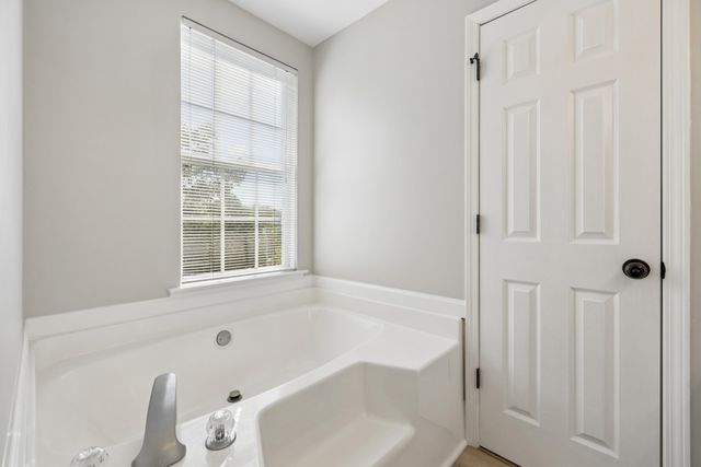 162 Overlook Ct, Kingston Springs, TN 37082